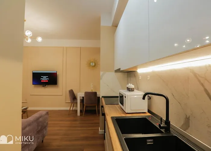 Miku - Perfect 1bedroom At Komuna E Parisit דירה
